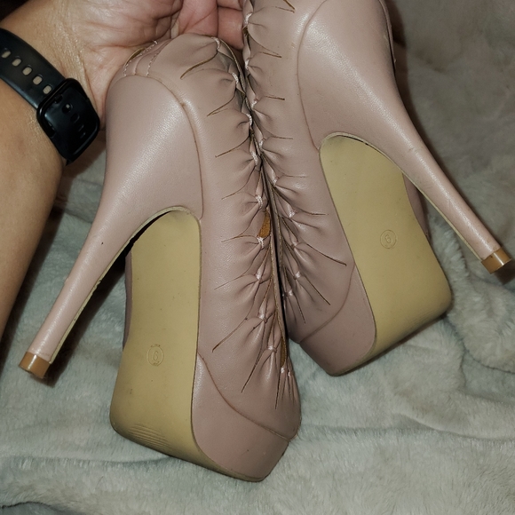 Just Fab Privileged Shoe - Picture 4 of 5